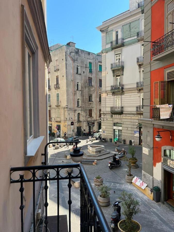 In Piazzetta Bed and Breakfast Νάπολη Εξωτερικό φωτογραφία