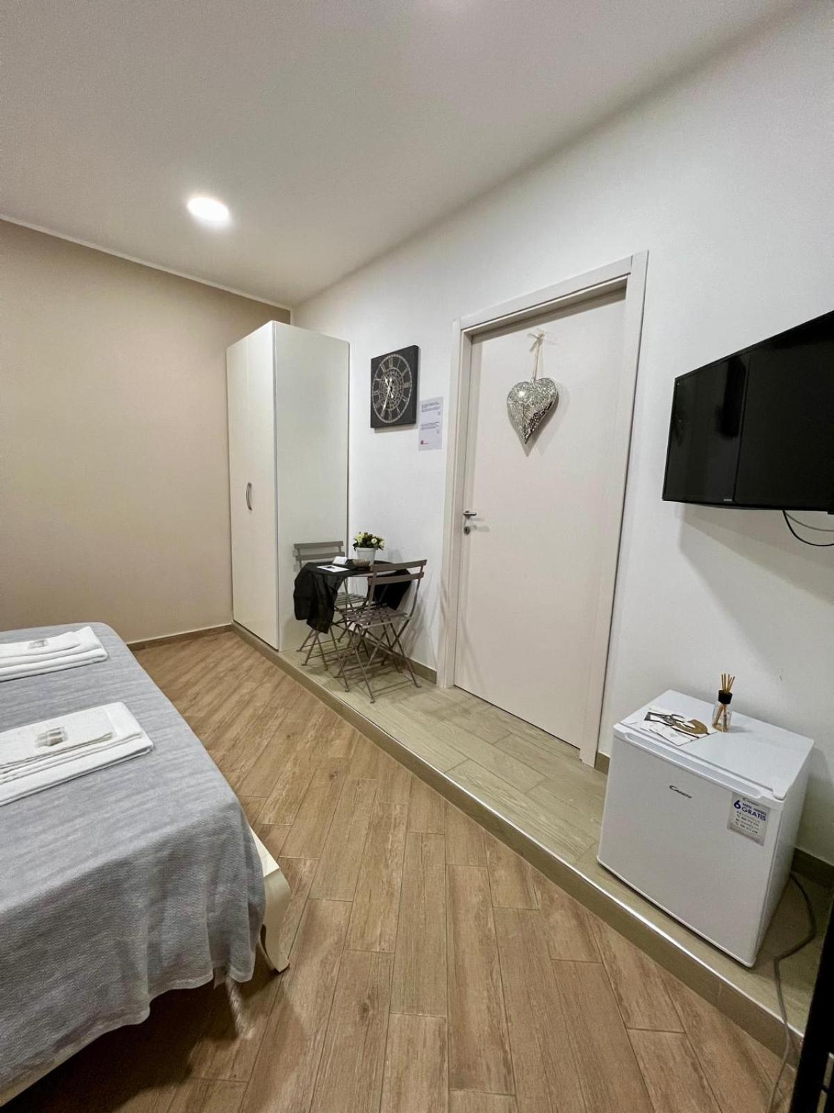 In Piazzetta Bed and Breakfast Νάπολη Εξωτερικό φωτογραφία